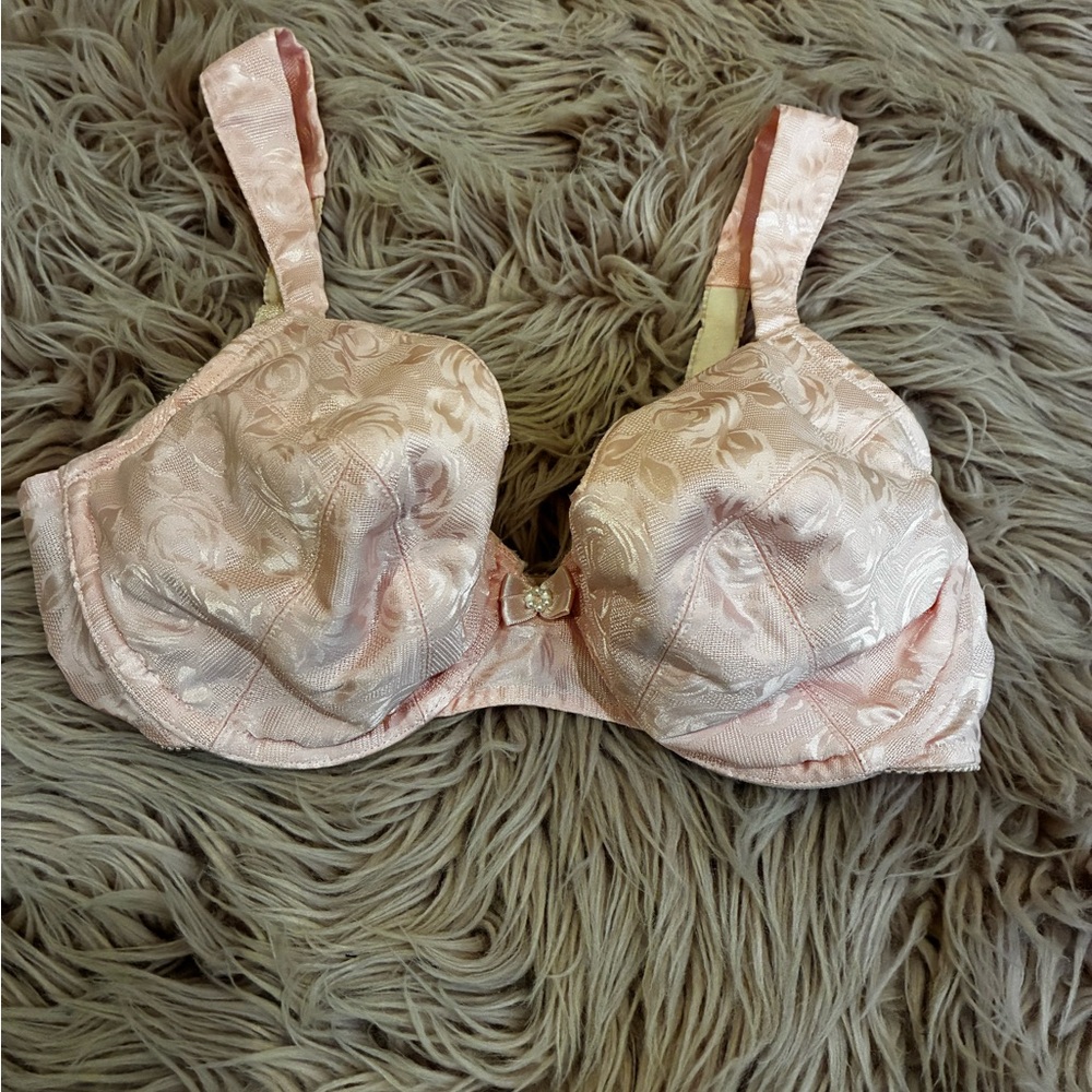 Frederick's of Hollywood  vintage pink Floral Bra